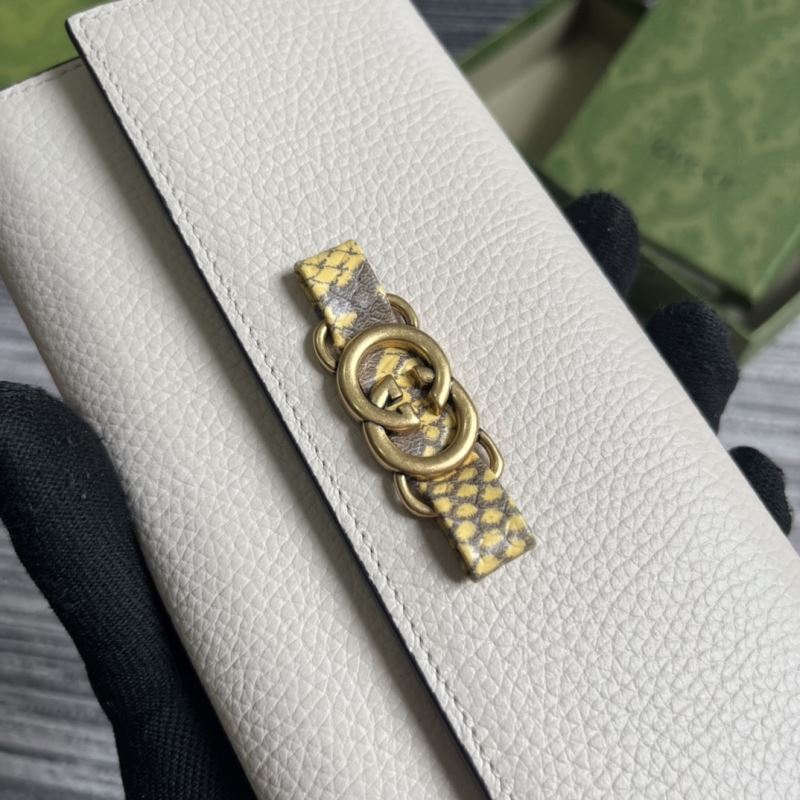 Gvc*1 purse